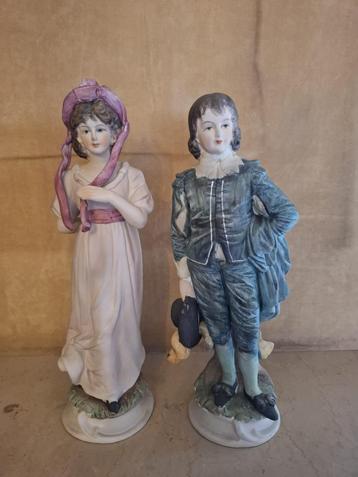 Romantisch porseleinen duo – set vintage beeldjes beschikbaar voor biedingen