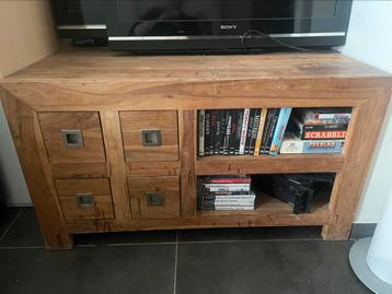 Mooi modern TV-meubel, tropisch hardhout beschikbaar voor biedingen
