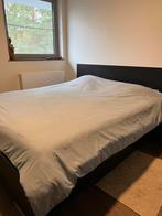 Gratis Bed 160 - 200 + nachtkastje, Ophalen, Gebruikt, Bruin, Tweepersoons