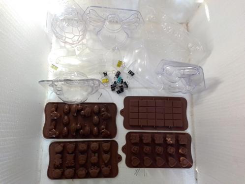 Moules chocolat polycarbonate et silicone, Huis en Inrichting, Keuken | Keukenbenodigdheden, Zo goed als nieuw, Ophalen of Verzenden