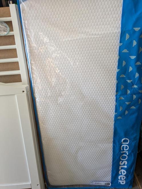 Aerosleep babymatraspakket + gratis babybedje, Kinderen en Baby's, Babywiegjes en Ledikanten, Zo goed als nieuw, Overige typen