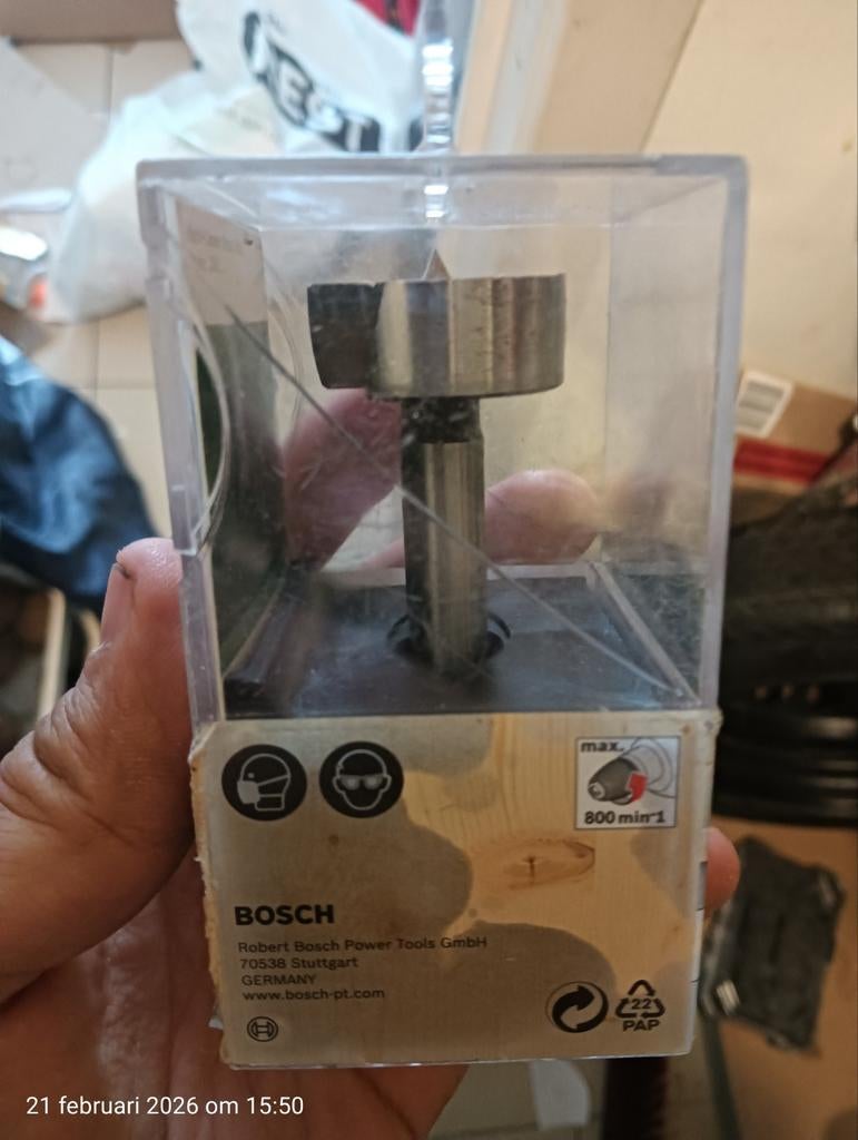 Schanier boor van Bosh, Ophalen