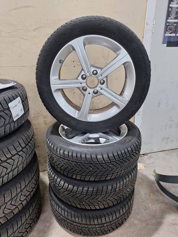 Mercedes A-Klasse Winterset 17 Inch Origineel, Autos : Pièces & Accessoires, Pneus & Jantes, Pneus et Jantes, Pneus hiver, 17 pouces