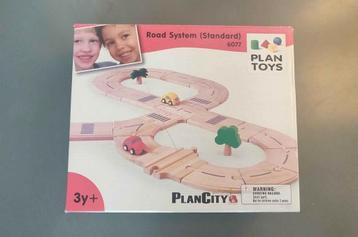 Houten autobaan PlanCity beschikbaar voor biedingen