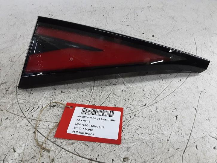 ACHTERLICHT LINKS ACHTERKLEP Sportage (NQ5) (92403R2000), Auto-onderdelen, Verlichting, Kia, Gebruikt