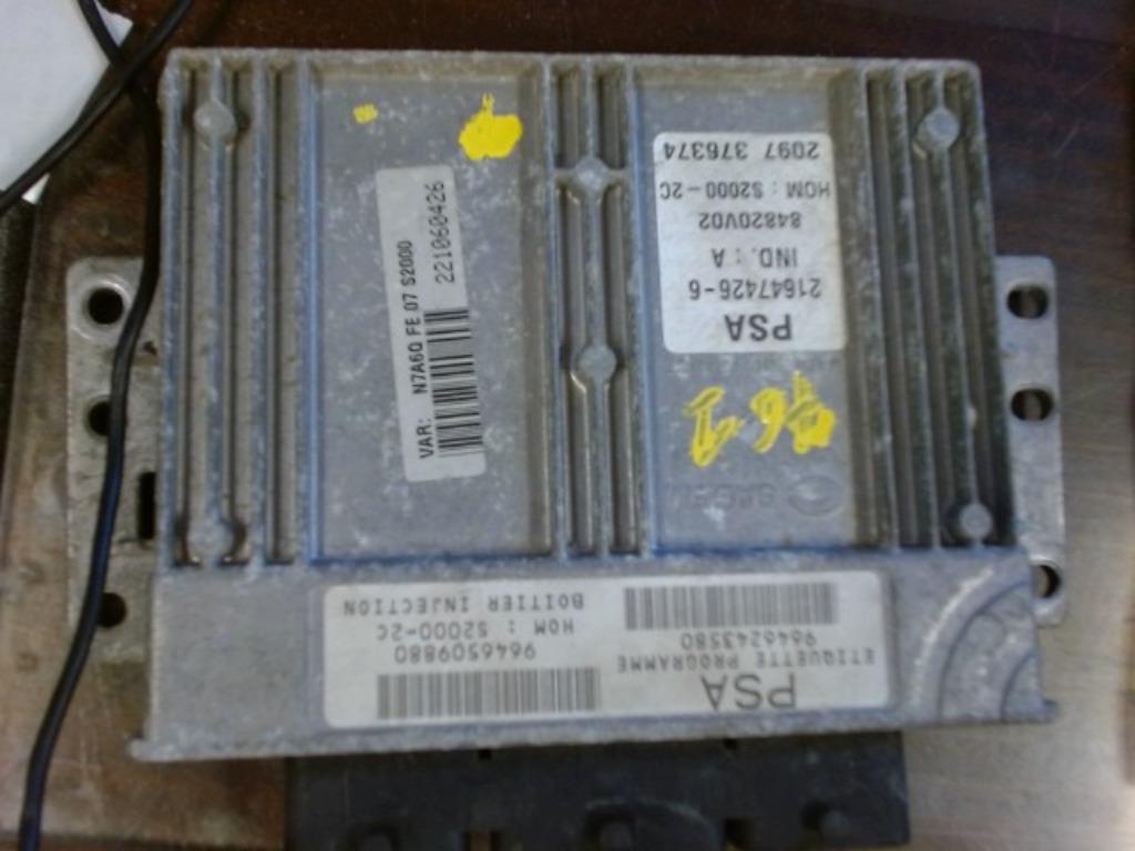 Boitier moteur Citroen Xsara 1.4i 55kw 9646243580 (761), Ophalen, Gebruikt