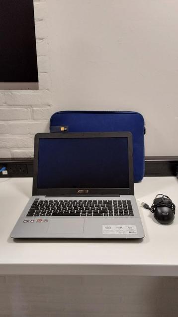 Laptop Asus R556D AZERTY AMD 8700P, 240Gb SSD, Windows 11
