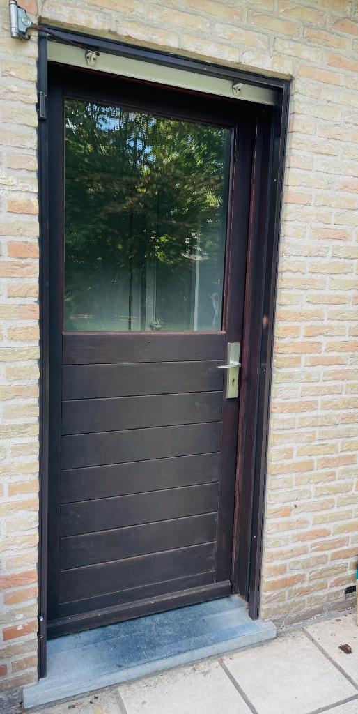 Moet NU weg! Buitendeur met de dubbleglas-hout, Doe-het-zelf en Bouw, Deuren en Vliegenramen, Gebruikt, Buitendeur, 200 tot 215 cm