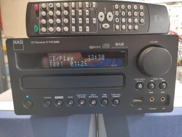 Récepteur CD DAB NAD C715 avec enregistreur USB avec télécom