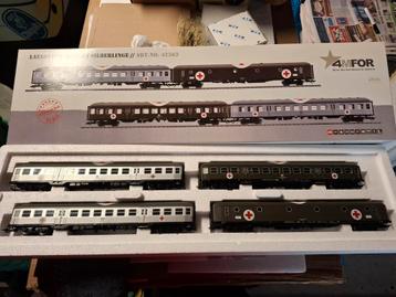 42563 marklin personen wagons set leger met verlichting   beschikbaar voor biedingen