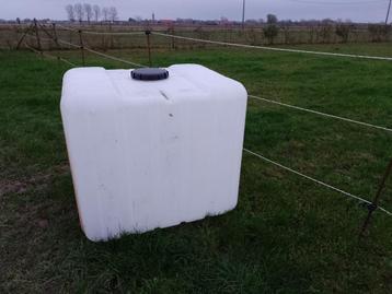 Gratis 1000l vat(zonder kooi), Tuin en Terras, Regentonnen, Ophalen, Kunststof, Met kraantje, 150 liter of meer