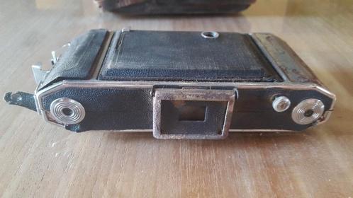 Antiek fototoestel in hoes  (toneelrekwisiet, decoratie...), Verzamelen, Elektronische Apparatuur, Ophalen of Verzenden
