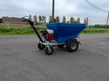Topdresser compost strooier EcoLawn 250 - DEMO - TOPSTAAT  beschikbaar voor biedingen