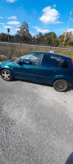Ford fiesta 13ess 128000km vit électrique direction assister, Auto's, Particulier, Elektrisch, Te koop