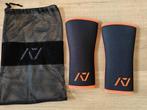 A7 Stiff Hourglass Knee Sleeves, Sport en Fitness, Fitnessmaterialen, Ophalen of Verzenden, Nieuw, Overige typen