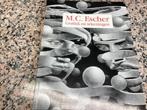 M.C. ESCHER.  Grafiek en tekeningen, Boeken, Ophalen, Zo goed als nieuw, Schilder- en Tekenkunst