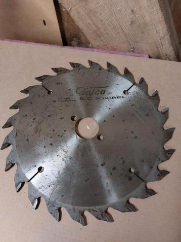 Falco zaagblad 210mm 24T. beschikbaar voor biedingen