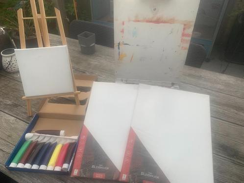 schilderezel box gevuld met acc, Hobby en Vrije tijd, Schilderen, Gebruikt, Ezel, Ophalen of Verzenden