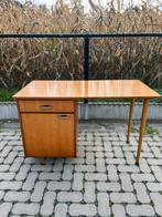 Vintage bureau, Huis en Inrichting, Bureaus, Ophalen, Zo goed als nieuw, Bureau