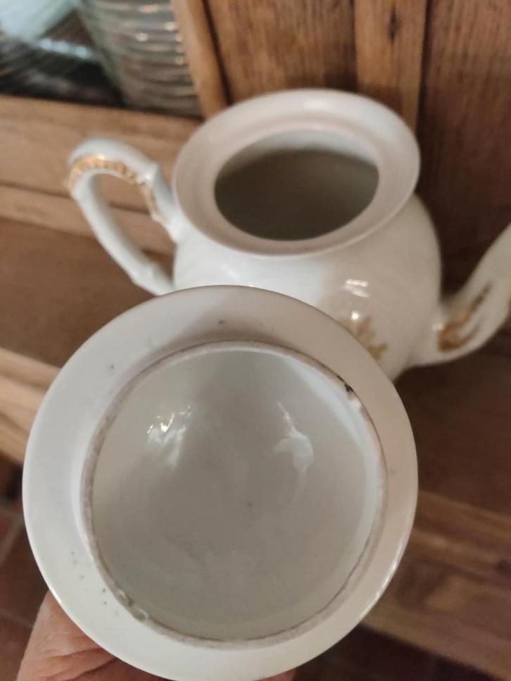 Limoges koffiekan gestempeld, Antiek en Kunst, Antiek | Servies los, Ophalen of Verzenden