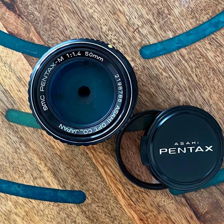 Smc Pentax-M 50mm f1.4, monture K *comme neuf, TV, Hi-fi & Vidéo, Appareils photo analogiques, Comme neuf, Reflex miroir, Pentax