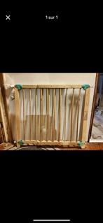 Barrière bois sécurité enfant, Kinderen en Baby's, Traphekjes, Ophalen of Verzenden, Gebruikt, Hout