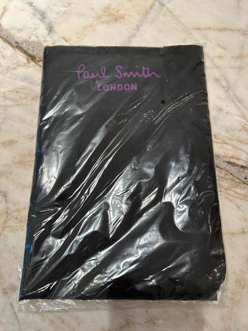 Kleding hoes van Paul Smith 20€ beschikbaar voor biedingen