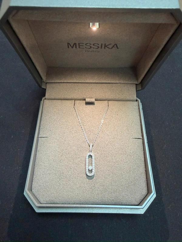 Collier Messika Move Uno GM Pavé, Bijoux, Sacs & Beauté, Colliers, Neuf, Pierre ou Minéral, Blanc, Avec pierre précieuse, Enlèvement ou Envoi