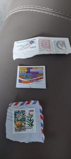 1 timbre Grèce,  3 timbres Italie , 1 Tunisie, Affranchi, Enlèvement ou Envoi, Italie