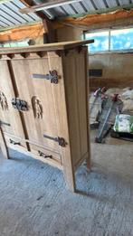 Eiken kast, Huis en Inrichting, Kasten | Dressoirs, Ophalen, Gebruikt