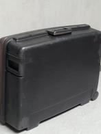 Reiskoffers Delsey, Handtassen en Accessoires, Koffers, Ophalen, Gebruikt, Hard kunststof, Slot