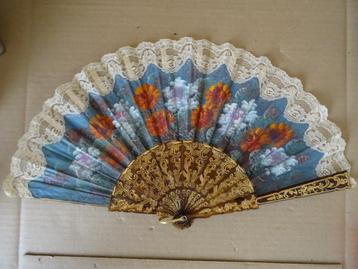 Indonesische waaier vintage hoornen waaier zijde kant 44x24 beschikbaar voor biedingen
