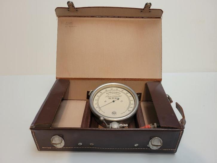 oscillotonomètre Altera, Antiquités & Art, Antiquités | Outils & Instruments, Enlèvement ou Envoi