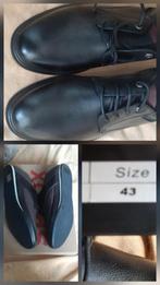 Nieuwe schoenen maat 42 en 43, Ophalen of Verzenden, Zo goed als nieuw
