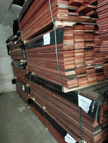 padoek b keus 7 pakken b-fix geschaafd 15mm dik 130m beschikbaar voor biedingen