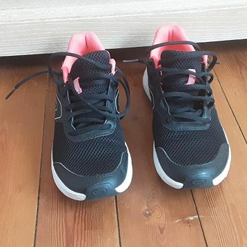 Comfortabele unisex sneakers, maat ong.41 beschikbaar voor biedingen