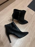 Zwarte enkellaarsjes Zara maat 41, Kleding | Dames, Schoenen, Zwart, Lage of Enkellaarzen, Ophalen of Verzenden, Gedragen