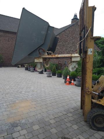 container beschikbaar voor biedingen
