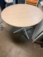 Table couleur hêtre, Enlèvement, Comme neuf