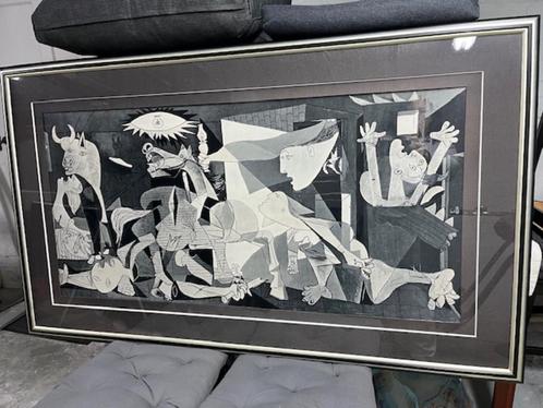 Cadre Reproduction "Guernica" de Pablo Picasso, Maison & Meubles, Accessoires pour la Maison | Cadres, Utilisé, 75 cm ou plus