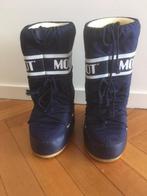 Moon Boots bleu marine, pointure 39-41, Vêtements | Femmes, Chaussures, Autre, Enlèvement, Bottes de neige, Porté