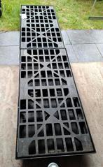 2 Opvangbakken van 90L, Ophalen, Zo goed als nieuw