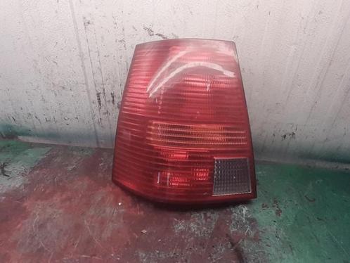Achterlicht links van een Volkswagen Golf, Auto-onderdelen, Verlichting, Volkswagen, Gebruikt, 3 maanden garantie, Ophalen of Verzenden