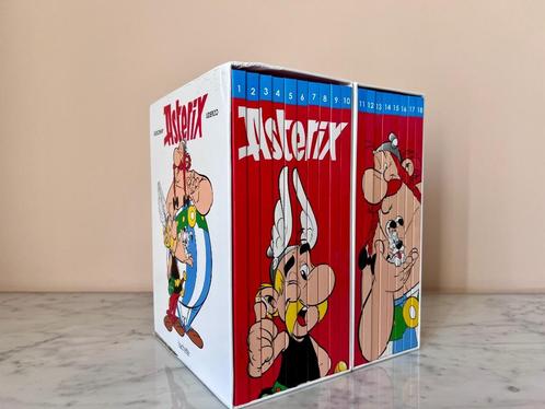 Asterix strips: serie van 18 dubbel albums in 2 schuifdozen, Livres, BD, Comme neuf, Série complète ou Série, Enlèvement