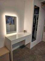 Table de maquillage haut de gamme (miroir vendu séparément), Enlèvement, Comme neuf