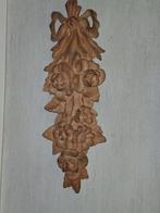 Houtsnijwerk handgemaakt, Ophalen