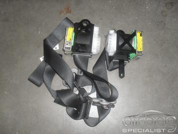 Gordelspanner set toyota yaris model 2006-2011 beschikbaar voor biedingen