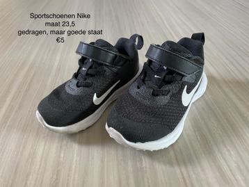 Sportschoenen nike kind maat 23,5 beschikbaar voor biedingen
