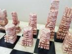 Prachtige vintage Mexikaanse schaakstukken, Hobby en Vrije tijd, Verzenden