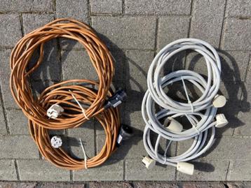 VERLENGKABEL 240 VOLT 2.5 carré 5 stuks beschikbaar voor biedingen